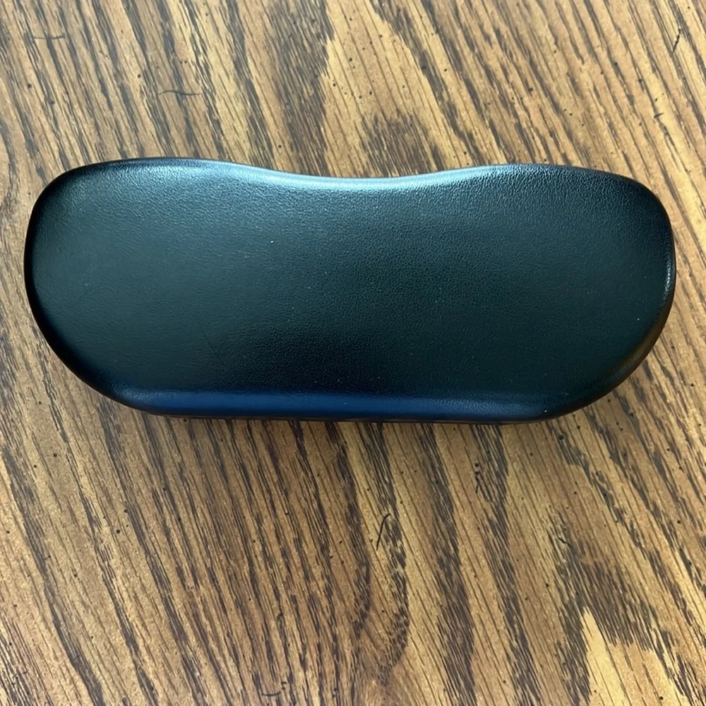 Ray Ban glasses case with box - Picture 3 of 6